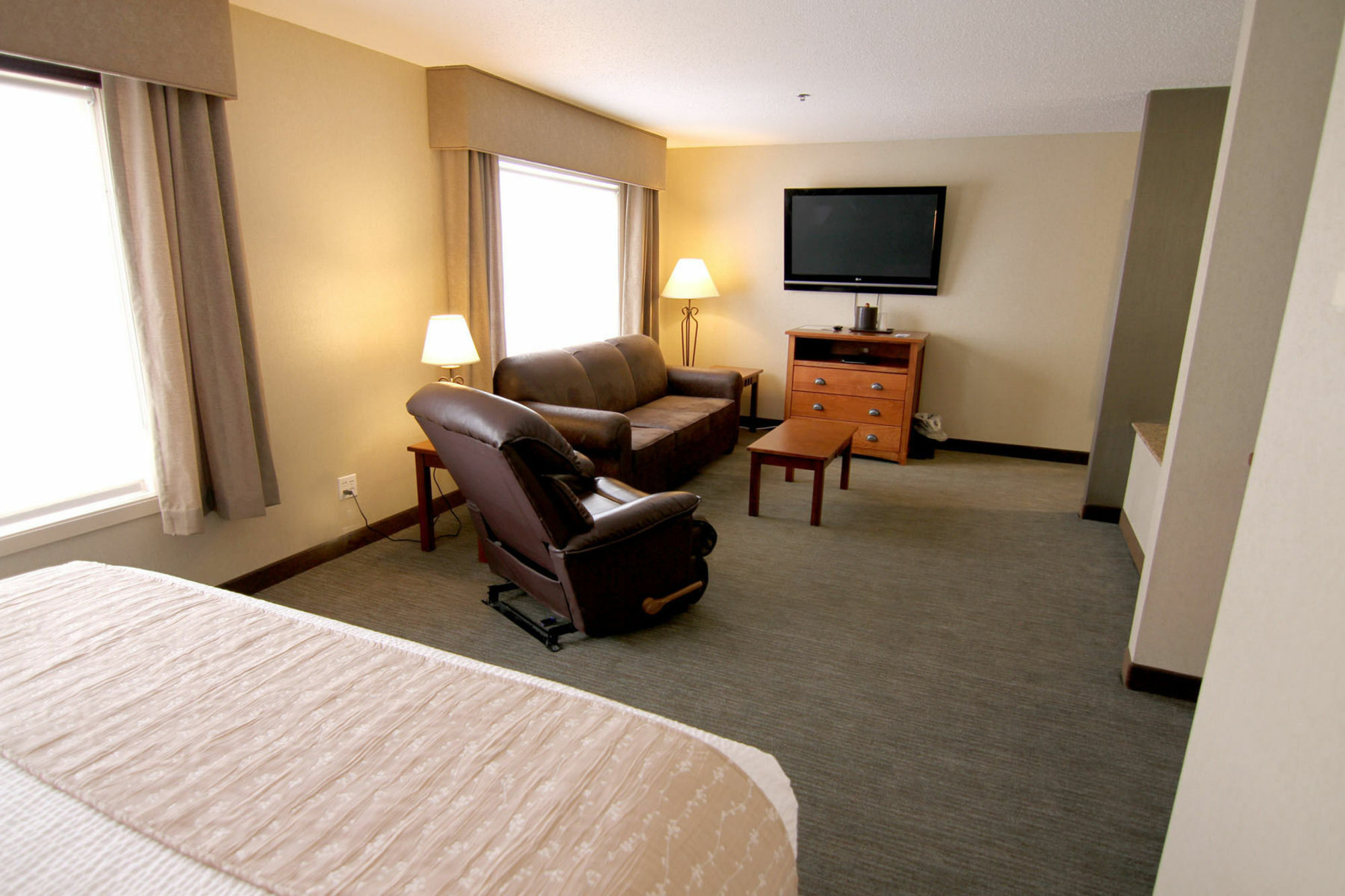 C'Mon Inn & Suites Fargo Exterior foto